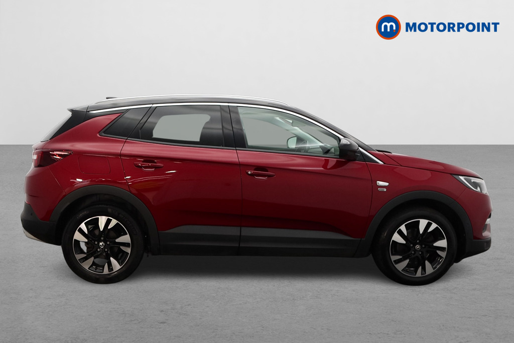 Vauxhall Grandland X Griffin Edition Automatic Petrol SUV - Stock Number (1580593) - Drivers side