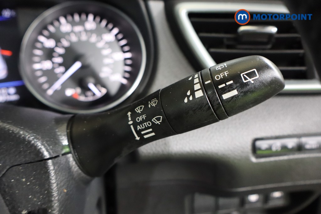 Nissan Qashqai Tekna Automatic Petrol SUV - Stock Number (1580804) - 17th supplementary image