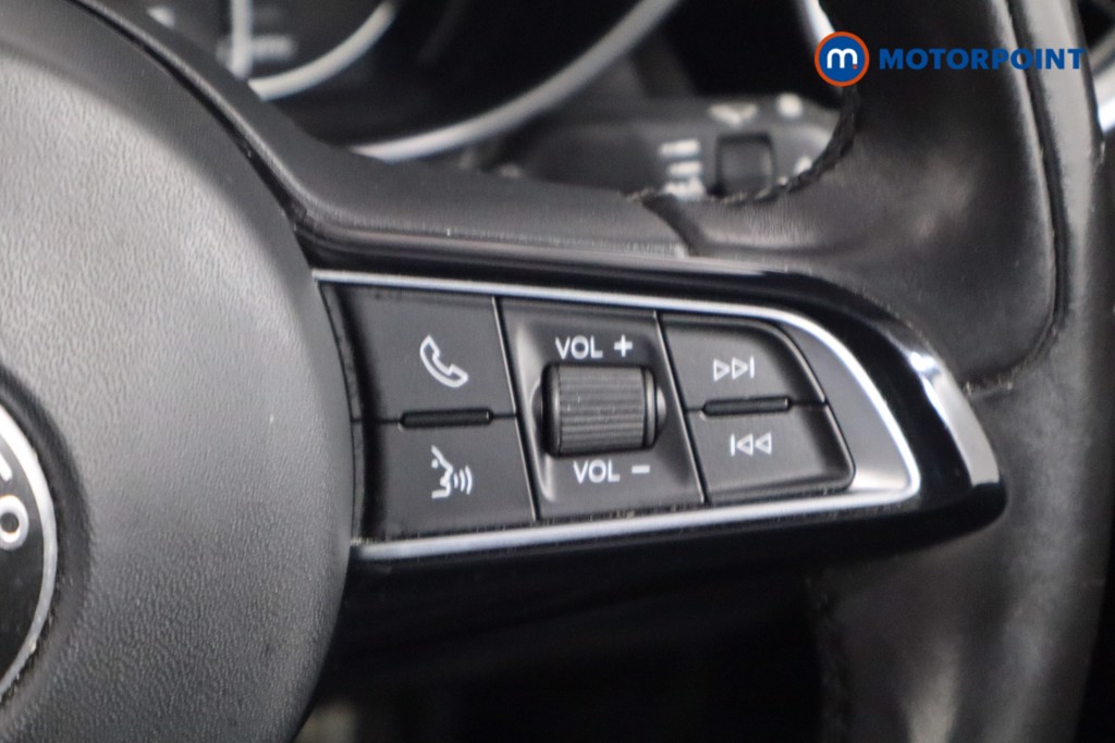 Alfa Romeo Giulia Lusso Ti Automatic Petrol Saloon - Stock Number (1581255) - 8th supplementary image