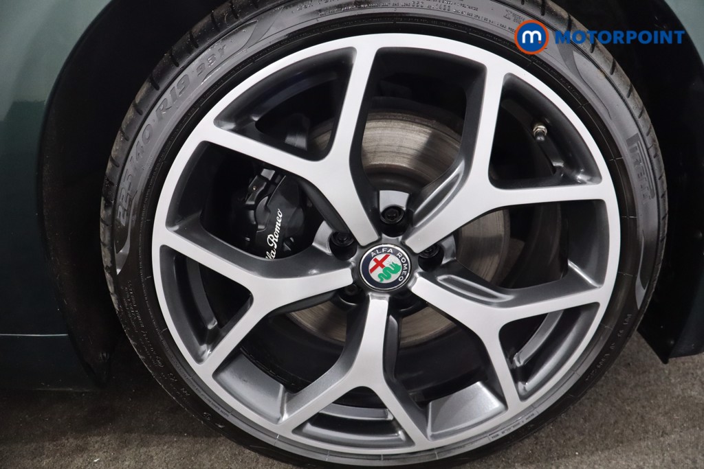 Alfa Romeo Giulia Lusso Ti Automatic Petrol Saloon - Stock Number (1581255) - 10th supplementary image