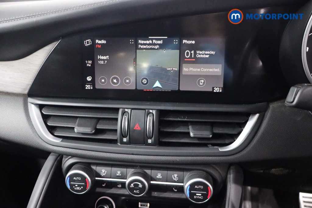 Alfa Romeo Giulia Lusso Ti Automatic Petrol Saloon - Stock Number (1581255) - 15th supplementary image