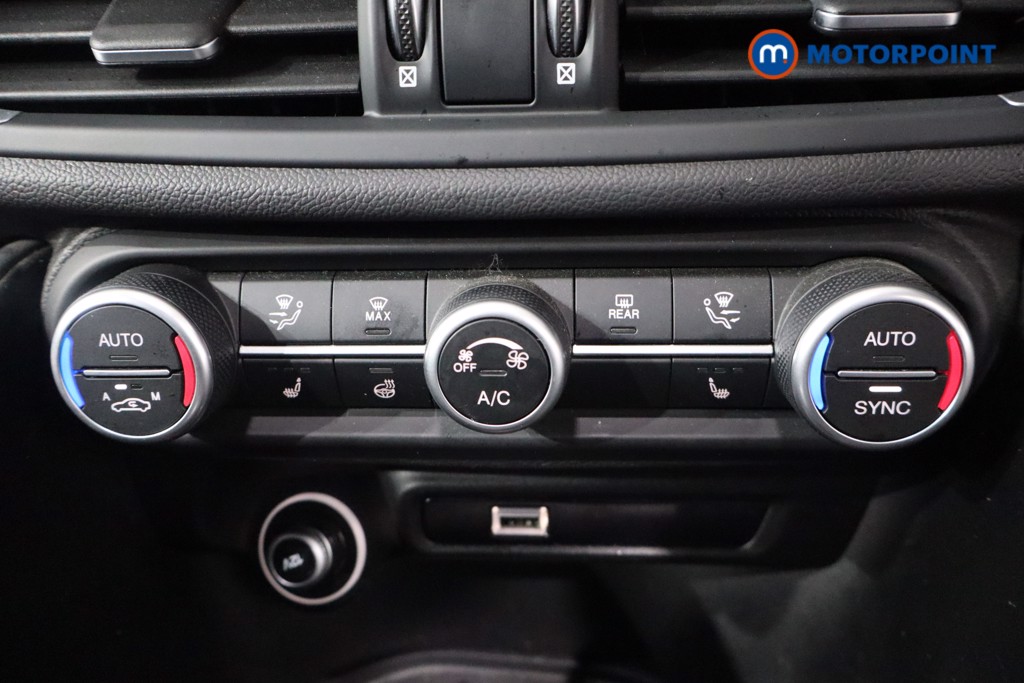 Alfa Romeo Giulia Lusso Ti Automatic Petrol Saloon - Stock Number (1581255) - 18th supplementary image