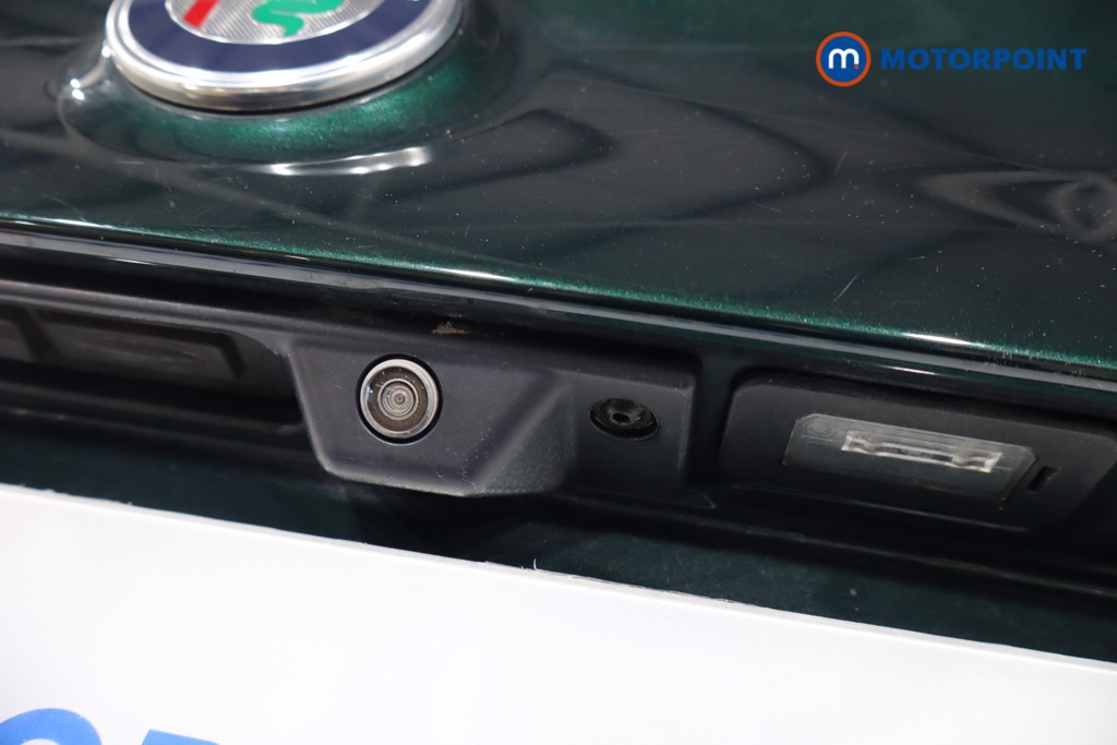 Alfa Romeo Giulia Lusso Ti Automatic Petrol Saloon - Stock Number (1581255) - 38th supplementary image