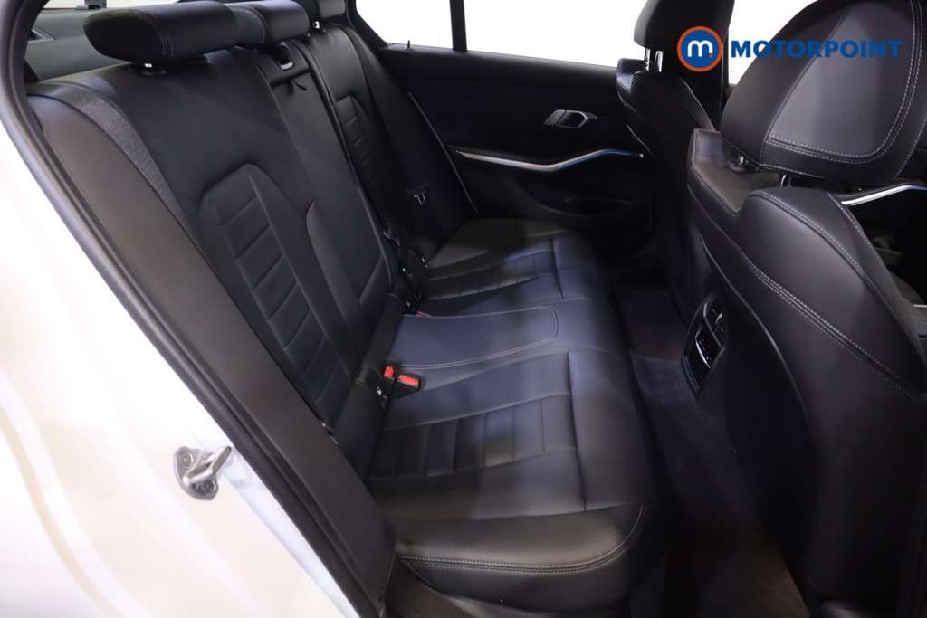 BMW 3 Series M Sport Automatic Petrol Plug-In Hybrid Saloon - Stock Number (1581440) - 7th supplementary image