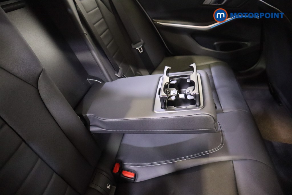 BMW 3 Series M Sport Automatic Petrol Plug-In Hybrid Saloon - Stock Number (1581440) - 26th supplementary image