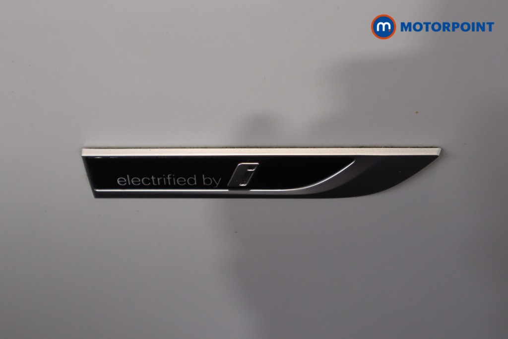 BMW 3 Series M Sport Automatic Petrol Plug-In Hybrid Saloon - Stock Number (1581440) - 33rd supplementary image