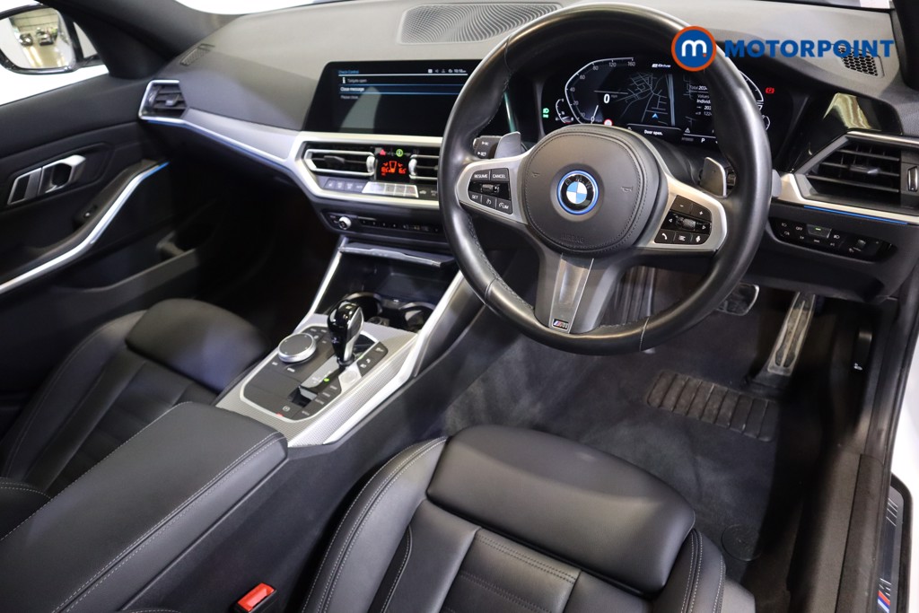 BMW 3 Series M Sport Automatic Petrol Plug-In Hybrid Saloon - Stock Number (1581440) - 1st supplementary image