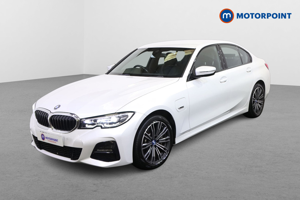 BMW 3 Series M Sport Automatic Petrol Plug-In Hybrid Saloon - Stock Number (1581440) - Passenger side front corner