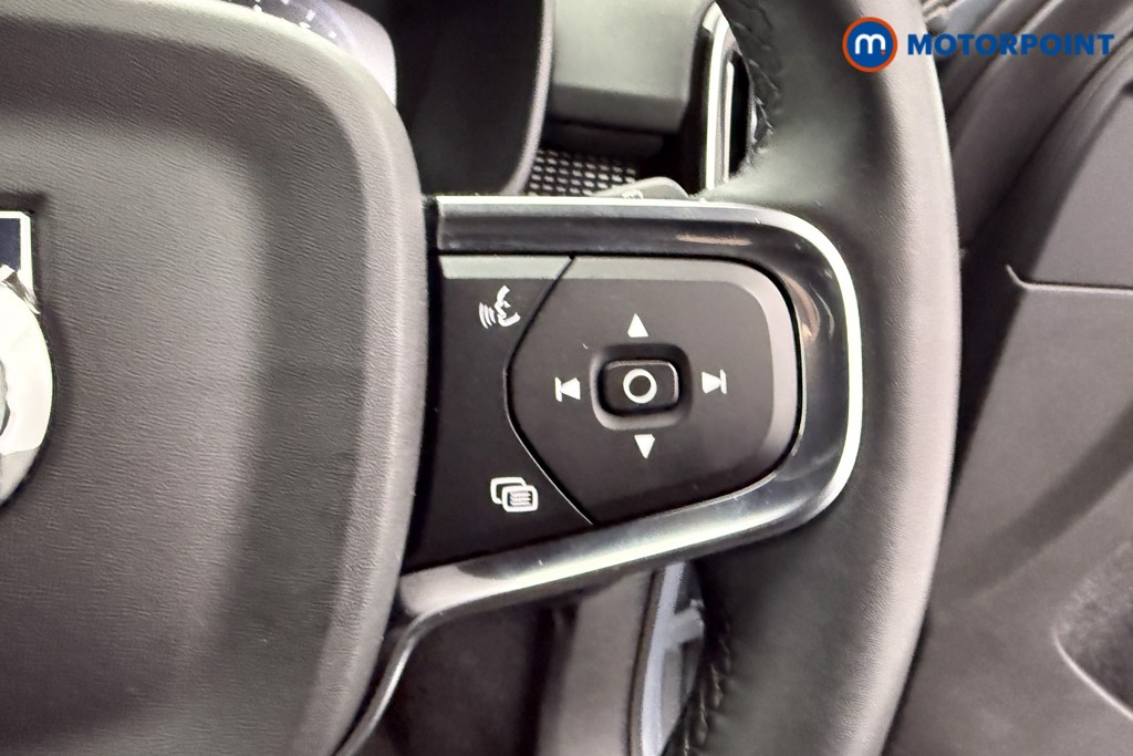 Volvo Xc40 R Design Automatic Petrol SUV - Stock Number (1581460) - 13th supplementary image