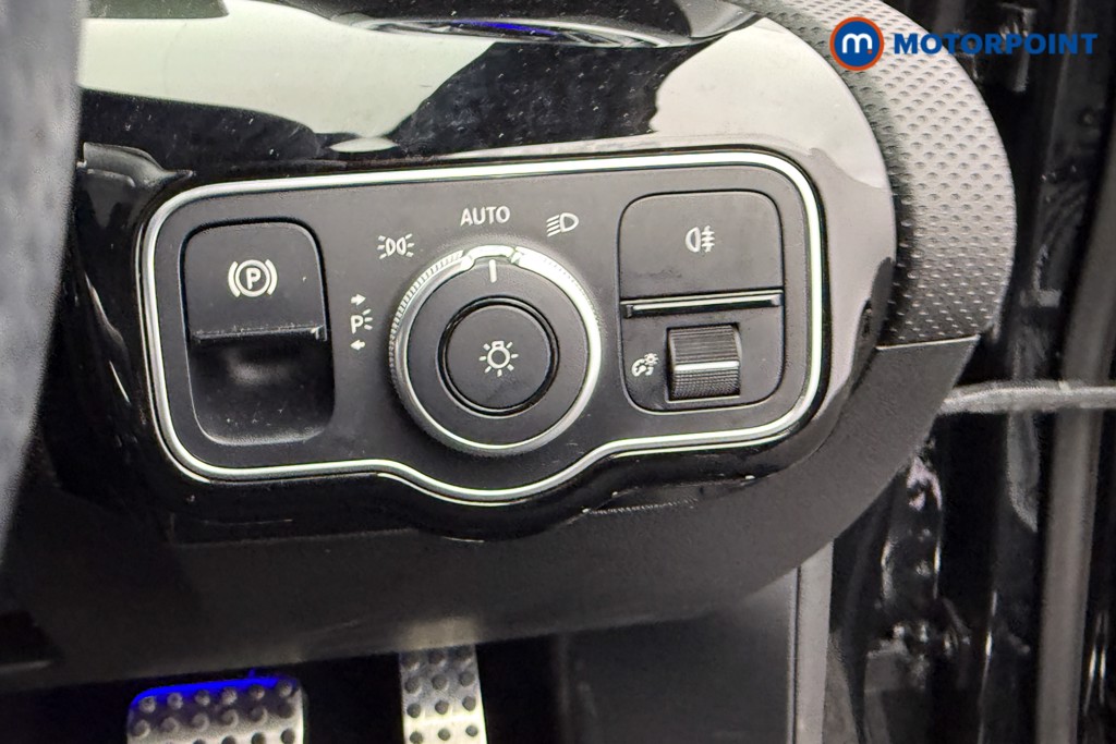 Mercedes-Benz A Class Amg Line Premium Edition Automatic Petrol Plug-In Hybrid Hatchback - Stock Number (1581540) - 14th supplementary image