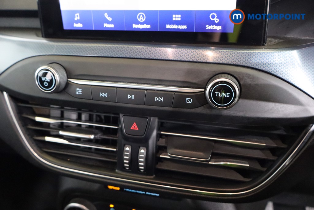 Ford Focus Active Automatic Diesel Hatchback - Stock Number (1581548) - 10th supplementary image