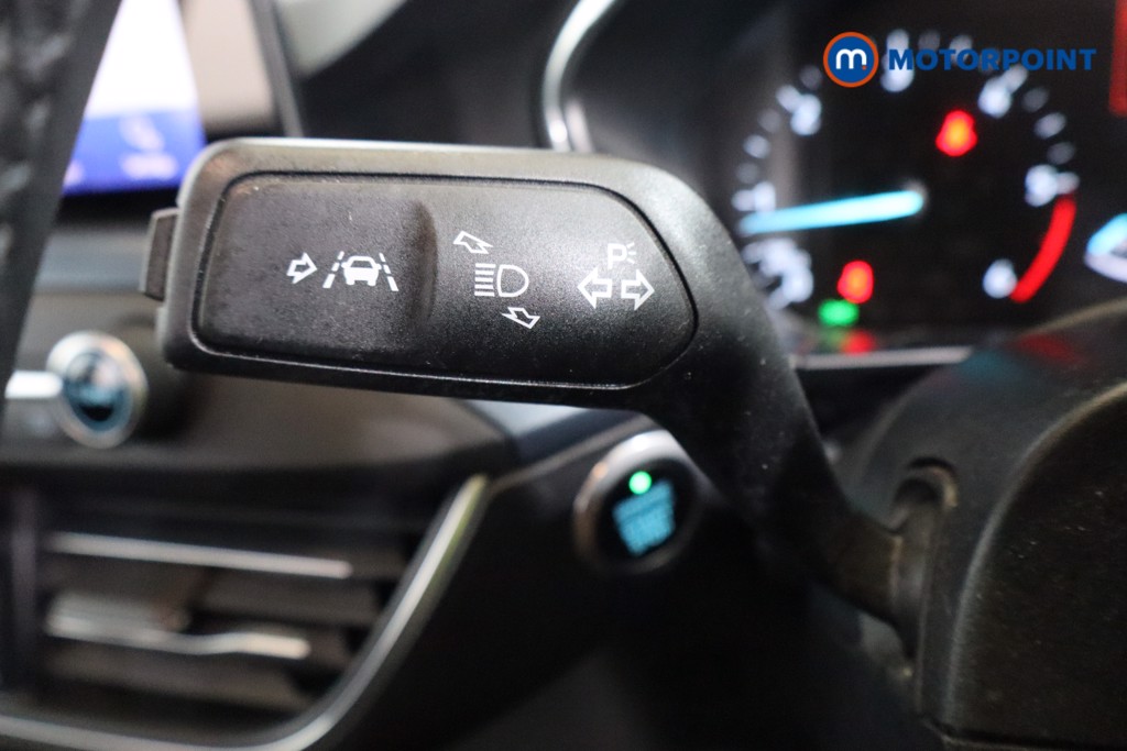 Ford Focus Active Automatic Diesel Hatchback - Stock Number (1581548) - 15th supplementary image