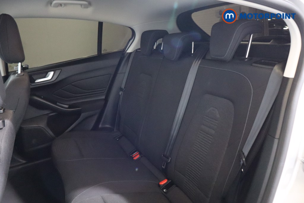 Ford Focus Active Automatic Diesel Hatchback - Stock Number (1581548) - 21st supplementary image