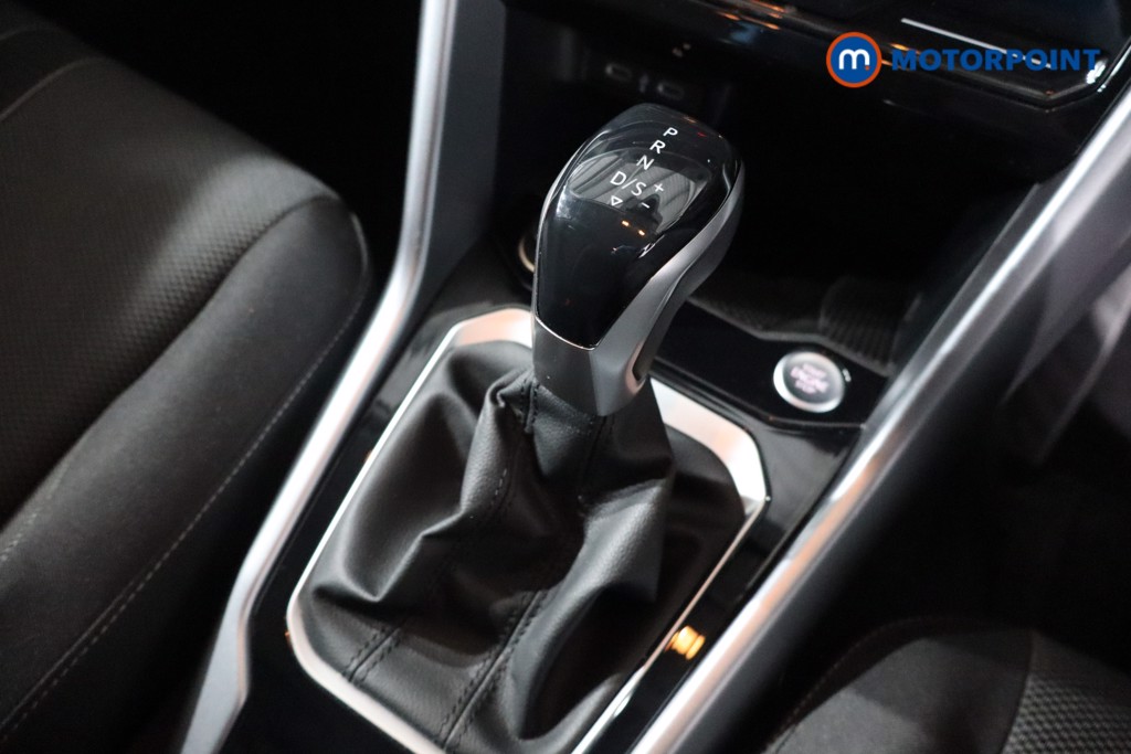 Volkswagen T-Roc Match Automatic Petrol SUV - Stock Number (1581575) - 14th supplementary image