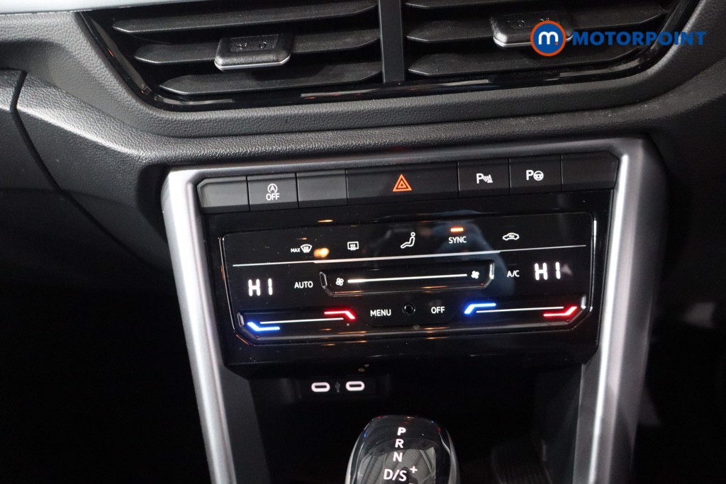 Volkswagen T-Roc Match Automatic Petrol SUV - Stock Number (1581575) - 16th supplementary image
