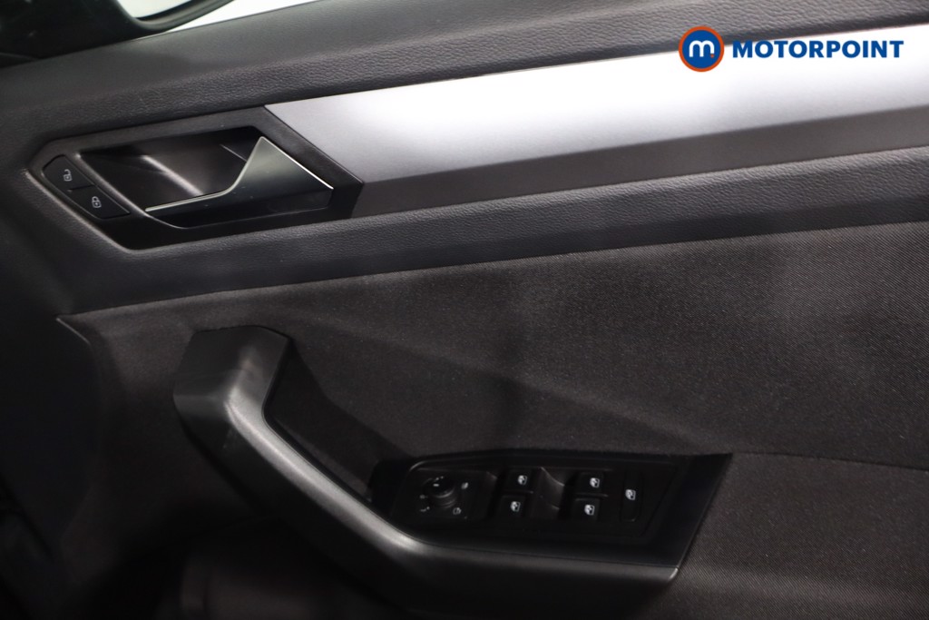 Volkswagen T-Roc Match Automatic Petrol SUV - Stock Number (1581575) - 21st supplementary image