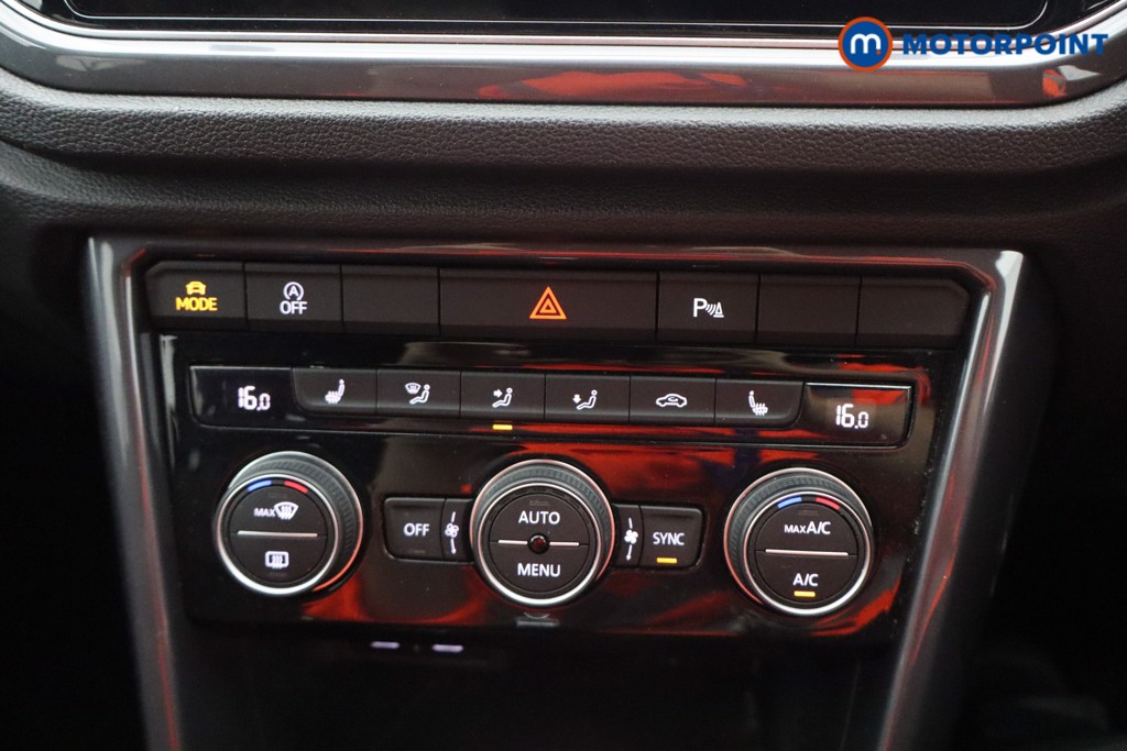 Volkswagen T-Roc R-Line Automatic Petrol SUV - Stock Number (1581725) - 8th supplementary image