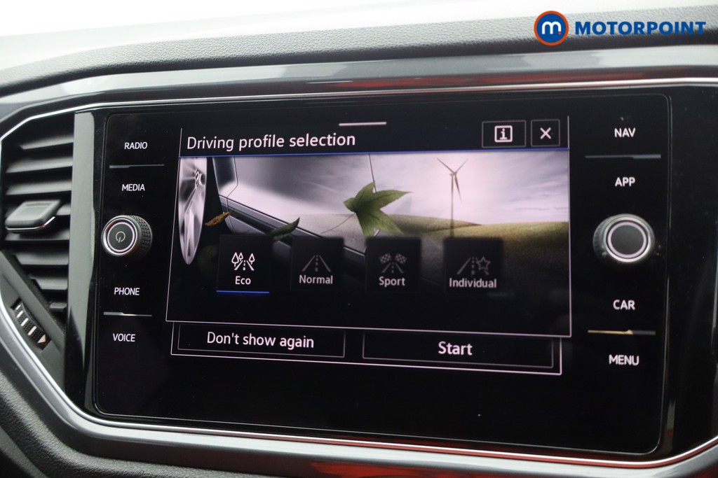 Volkswagen T-Roc R-Line Automatic Petrol SUV - Stock Number (1581725) - 25th supplementary image