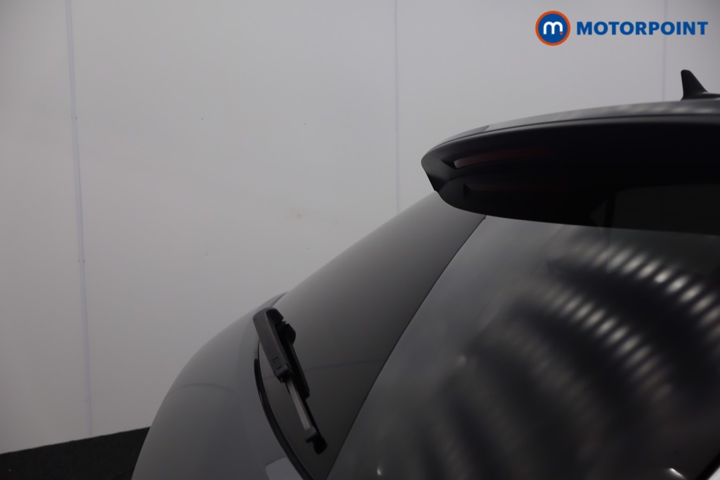 Volkswagen T-Roc R-Line Automatic Petrol SUV - Stock Number (1581725) - 30th supplementary image