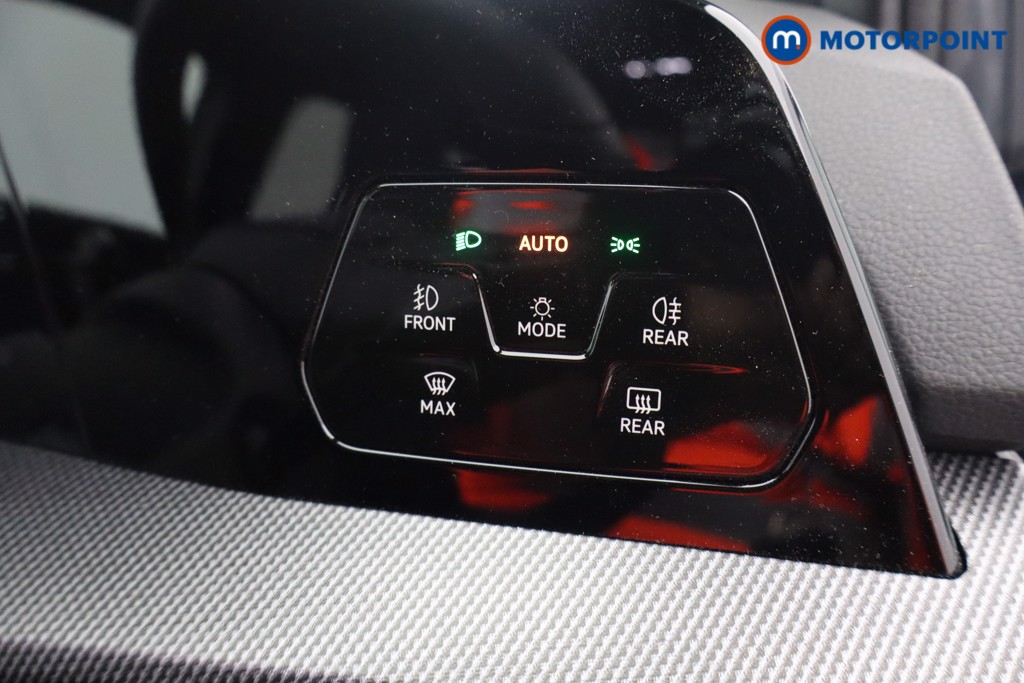 Volkswagen Golf GTE Automatic Petrol Plug-In Hybrid Hatchback - Stock Number (1581726) - 6th supplementary image