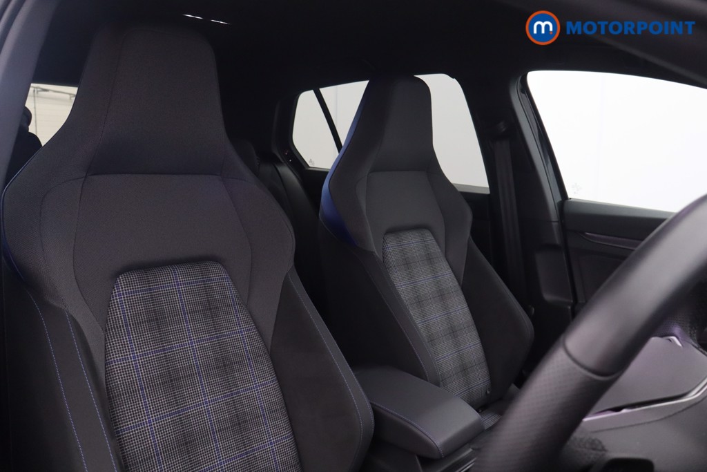 Volkswagen Golf GTE Automatic Petrol Plug-In Hybrid Hatchback - Stock Number (1581726) - 12th supplementary image