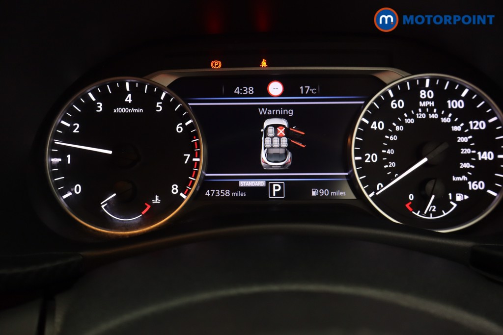 Nissan Juke N-Connecta Automatic Petrol SUV - Stock Number (1581788) - 5th supplementary image