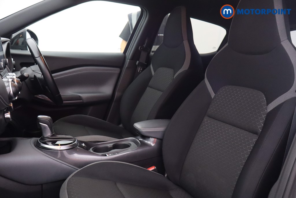 Nissan Juke N-Connecta Automatic Petrol SUV - Stock Number (1581788) - 14th supplementary image