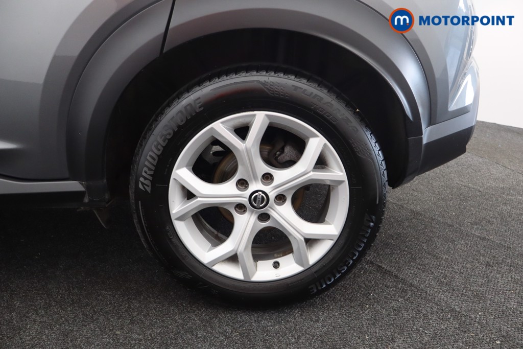 Nissan Juke N-Connecta Automatic Petrol SUV - Stock Number (1581788) - 21st supplementary image