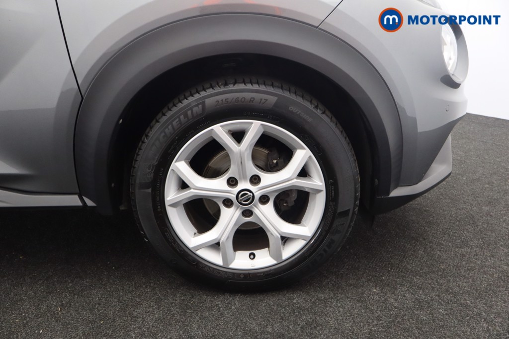 Nissan Juke N-Connecta Automatic Petrol SUV - Stock Number (1581788) - 23rd supplementary image