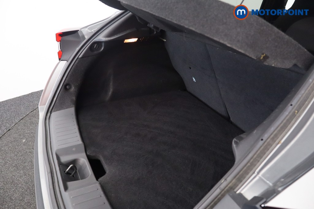 Nissan Juke N-Connecta Automatic Petrol SUV - Stock Number (1581788) - 33rd supplementary image