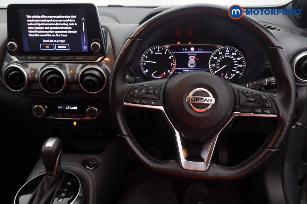 Nissan Juke N-Connecta Automatic Petrol SUV - Stock Number (1581788) - 1st supplementary image