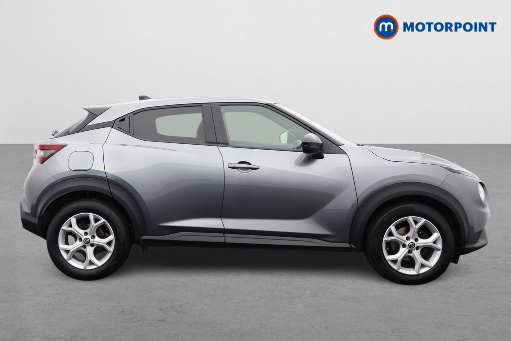 Nissan Juke N-Connecta Automatic Petrol SUV - Stock Number (1581788) - Drivers side