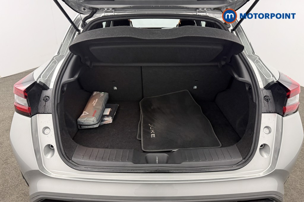 Nissan Juke Tekna Manual Petrol SUV - Stock Number (1581976) - 5th supplementary image