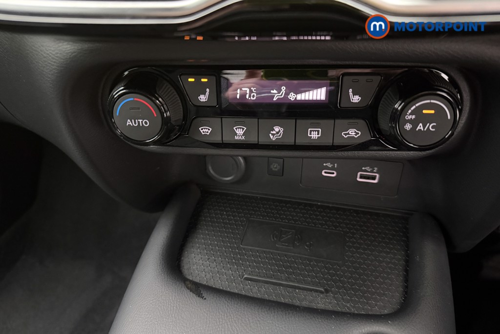 Nissan Juke Tekna Manual Petrol SUV - Stock Number (1581976) - 15th supplementary image