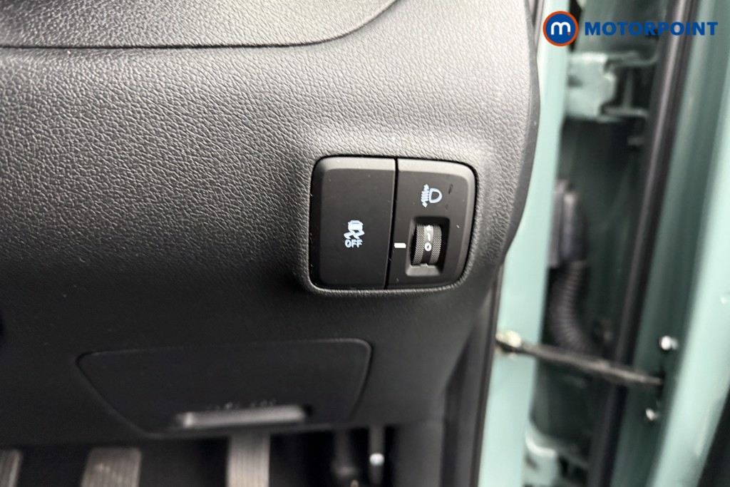 Hyundai I10 Advance Manual Petrol Hatchback - Stock Number (1582045) - 13th supplementary image
