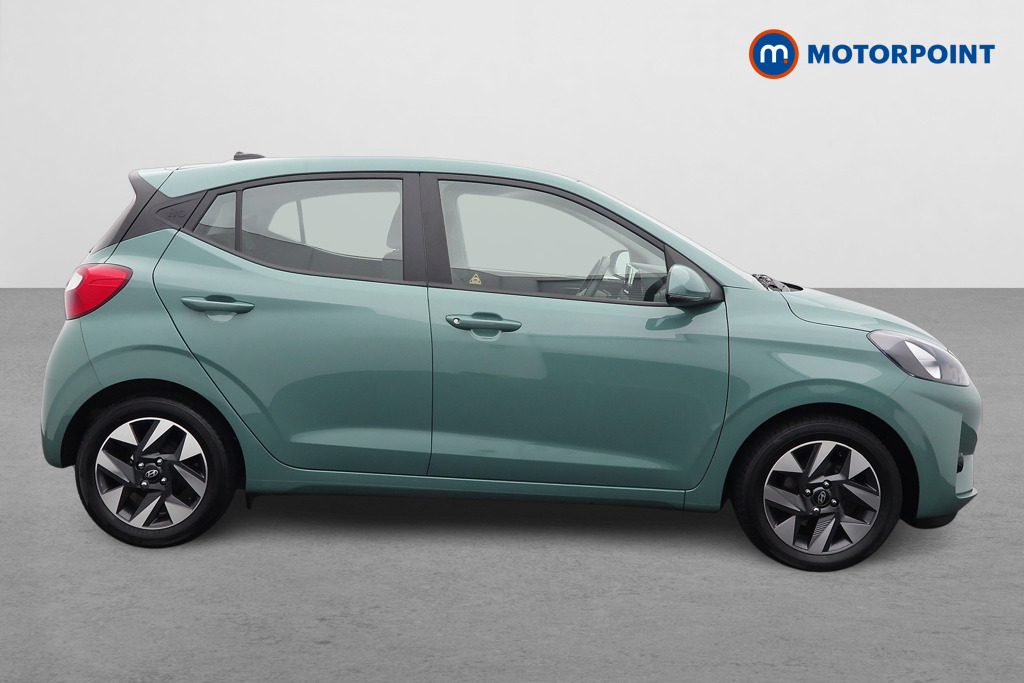Hyundai I10 Advance Manual Petrol Hatchback - Stock Number (1582045) - Drivers side