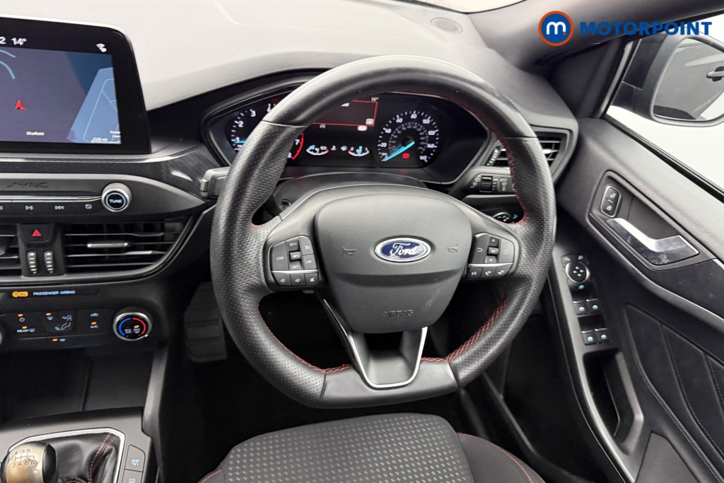 Ford Focus St-Line Manual Petrol Hatchback - Stock Number (1582076) - 3rd supplementary image