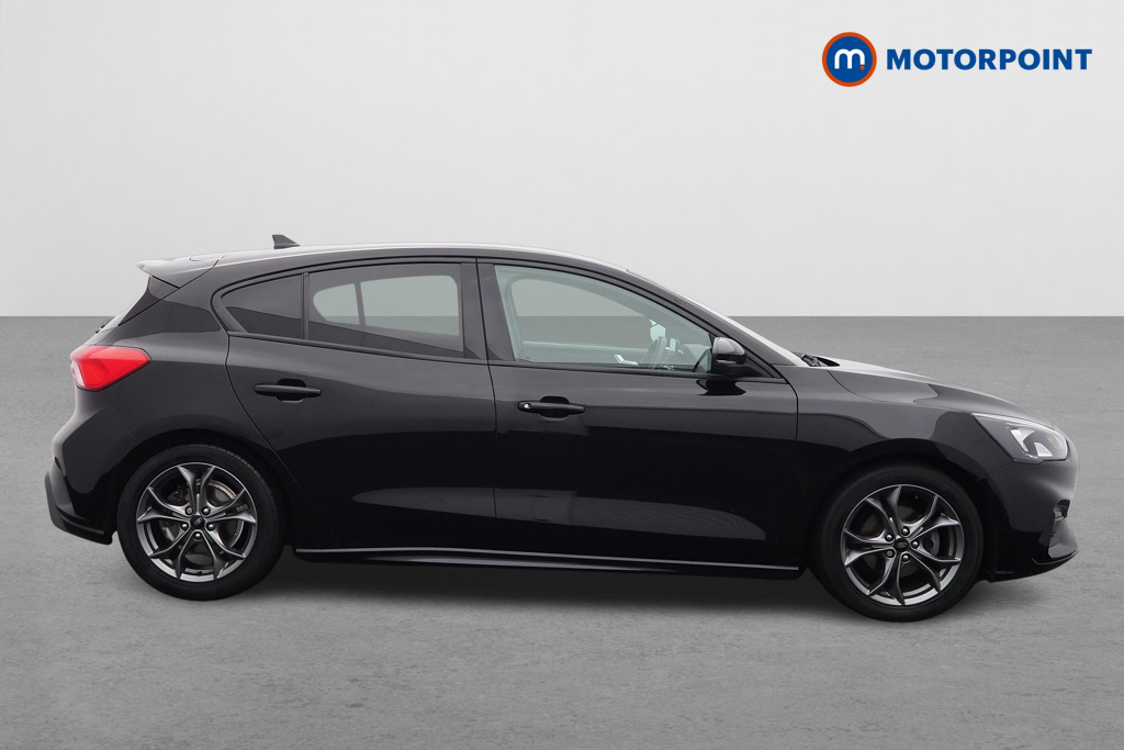 Ford Focus St-Line Manual Petrol Hatchback - Stock Number (1582076) - Drivers side