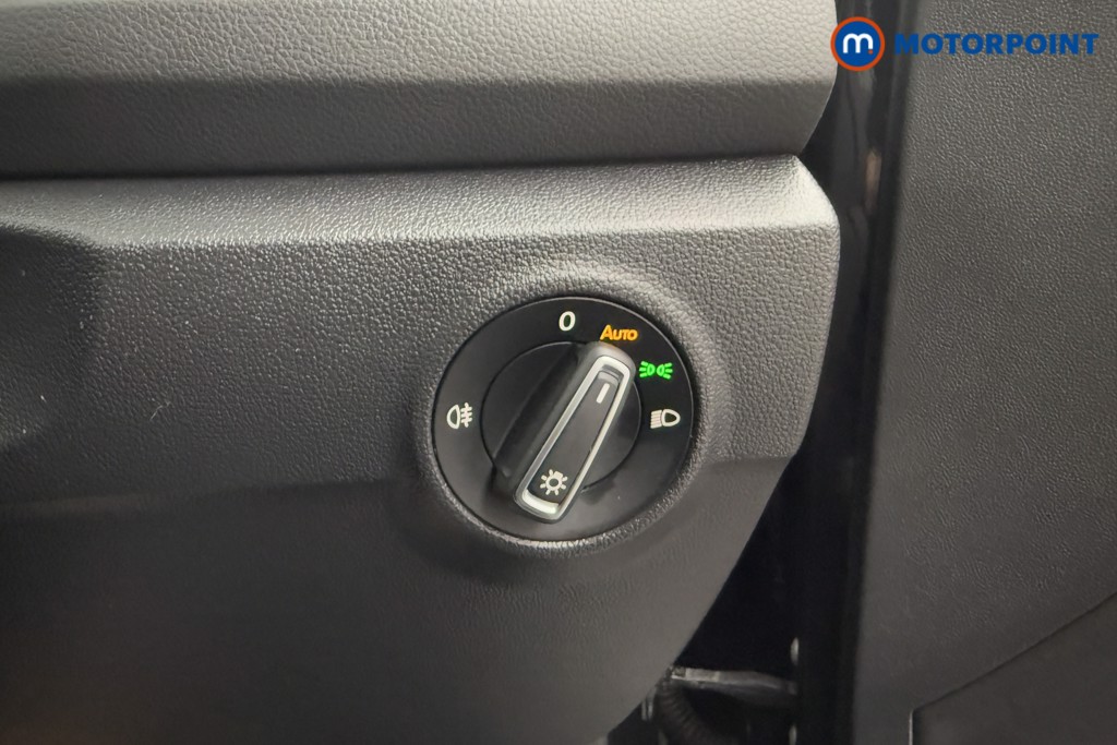 Volkswagen T-Roc R-Line Automatic Petrol SUV - Stock Number (1582183) - 15th supplementary image