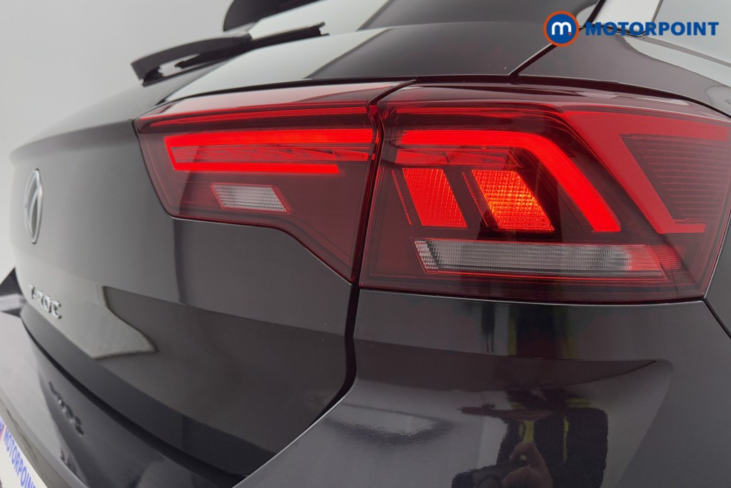 Volkswagen T-Roc R-Line Automatic Petrol SUV - Stock Number (1582183) - 26th supplementary image