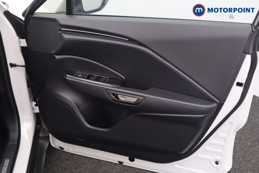 Lexus LBX Takumi Automatic Petrol-Electric Hybrid SUV - Stock Number (1582286) - 11th supplementary image