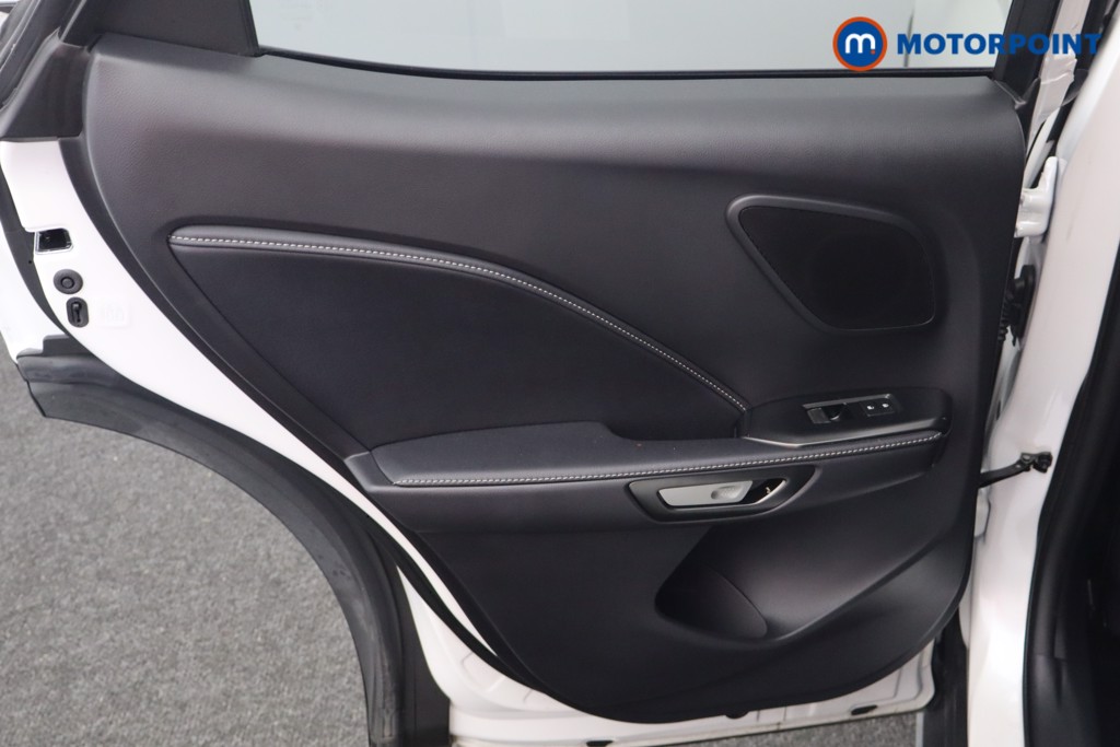 Lexus LBX Takumi Automatic Petrol-Electric Hybrid SUV - Stock Number (1582286) - 18th supplementary image