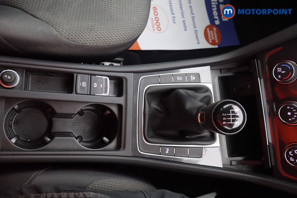 Volkswagen Golf SE Manual Petrol Hatchback - Stock Number (1582289) - 8th supplementary image