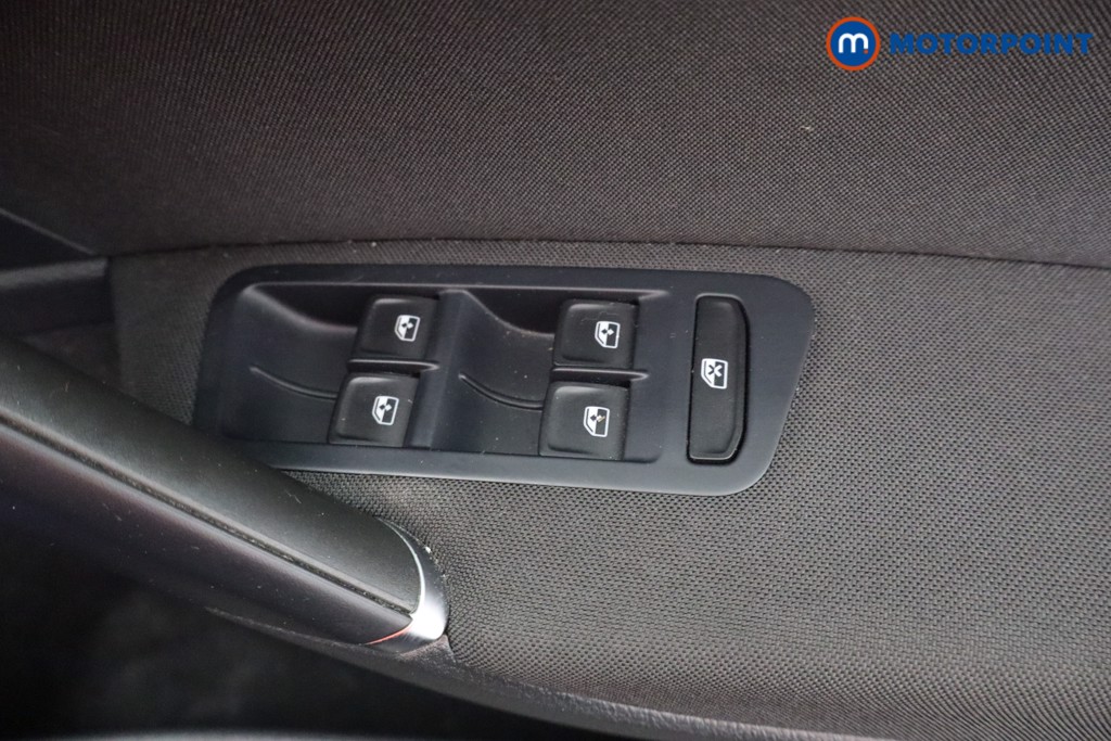 Volkswagen Golf SE Manual Petrol Hatchback - Stock Number (1582289) - 11th supplementary image