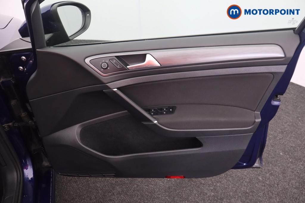 Volkswagen Golf SE Manual Petrol Hatchback - Stock Number (1582289) - 12th supplementary image