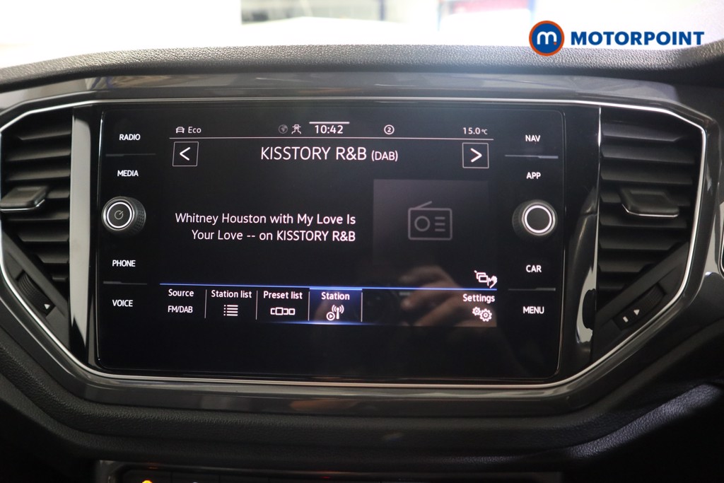 Volkswagen T-Roc R-Line Automatic Petrol SUV - Stock Number (1582306) - 8th supplementary image