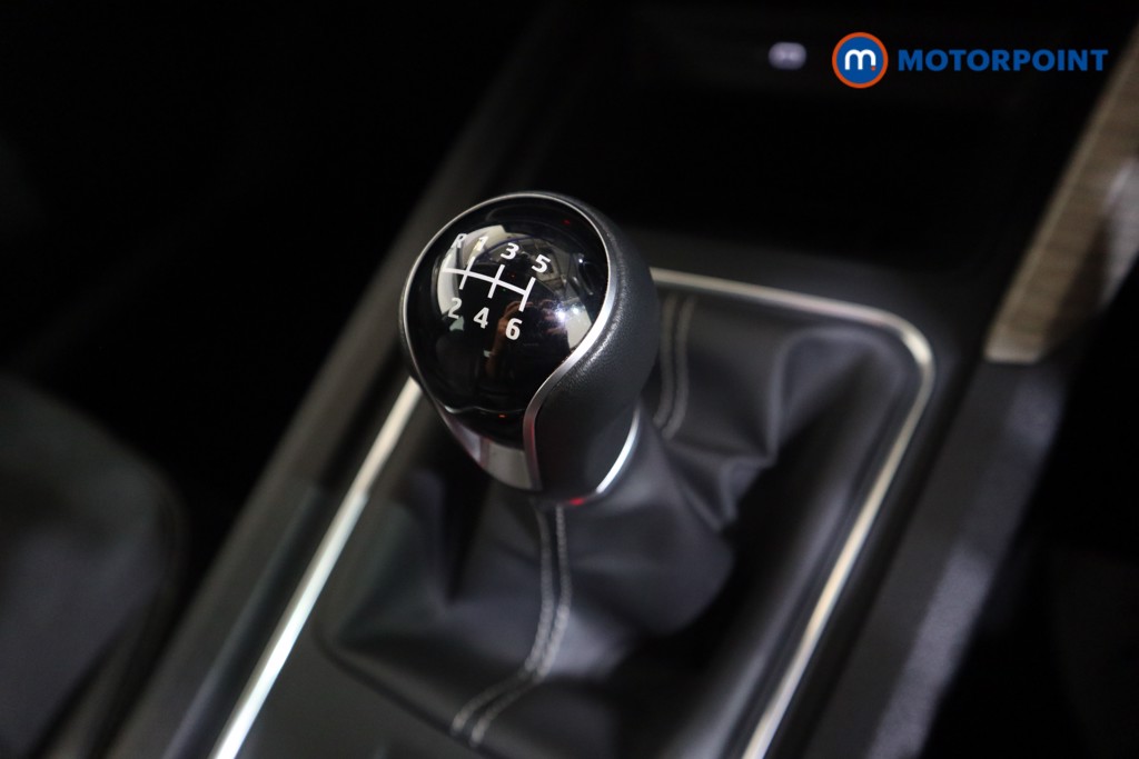 Seat Leon Xcellence Manual Petrol Hatchback - Stock Number (1582316) - 10th supplementary image