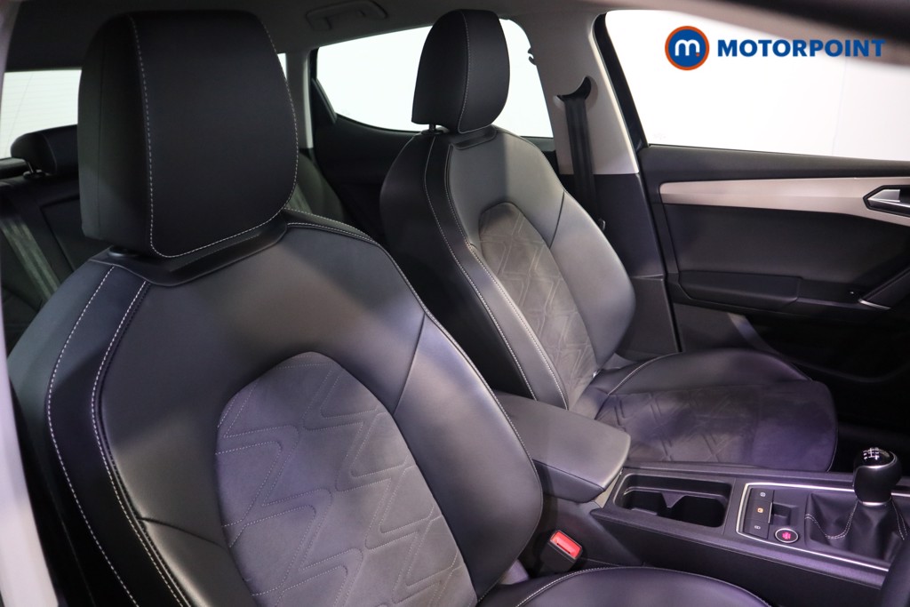 Seat Leon Xcellence Manual Petrol Hatchback - Stock Number (1582316) - 13th supplementary image