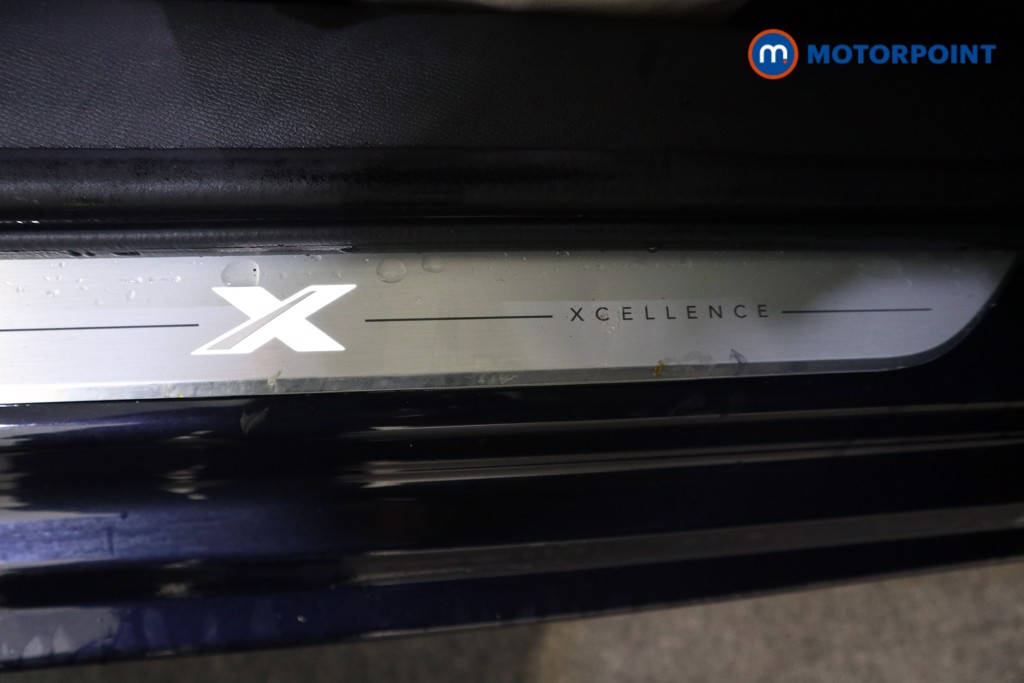 Seat Leon Xcellence Manual Petrol Hatchback - Stock Number (1582316) - 15th supplementary image