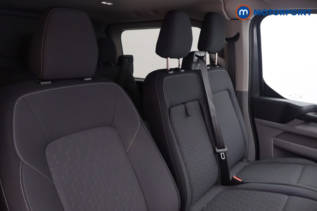 Ford Transit Custom Limited Manual Diesel Crew Bus - Stock Number (1582463) - 15th supplementary image